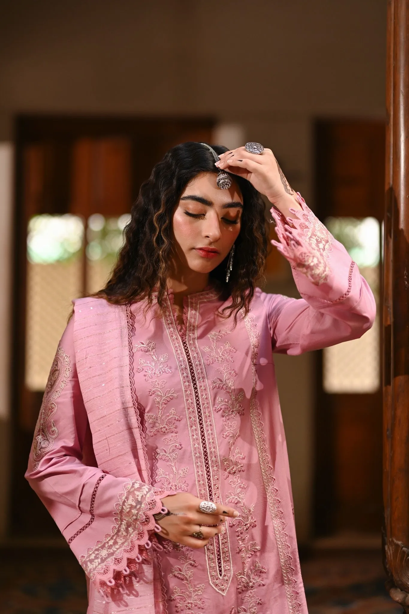 Aabyaan Meena Kumari Chikankari Eid Lawn Collection – Leela (AE-06)