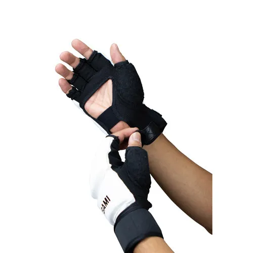 Isami Karate Gloves