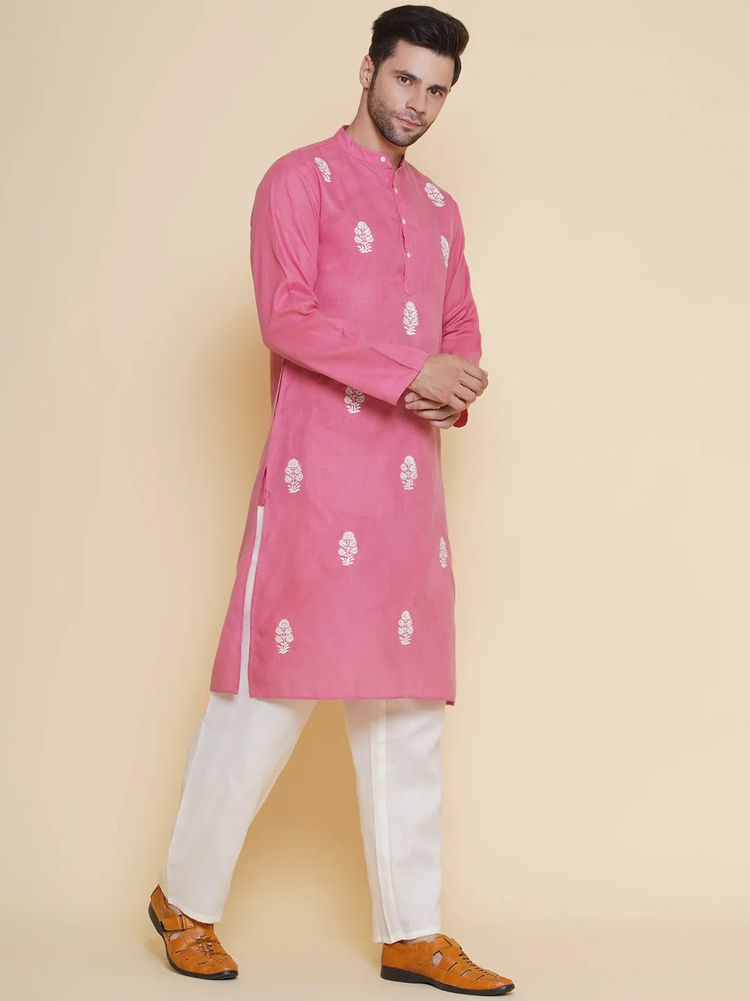 Men Pink Embroidered ethnic motifs Festive Kurta Pyjamas