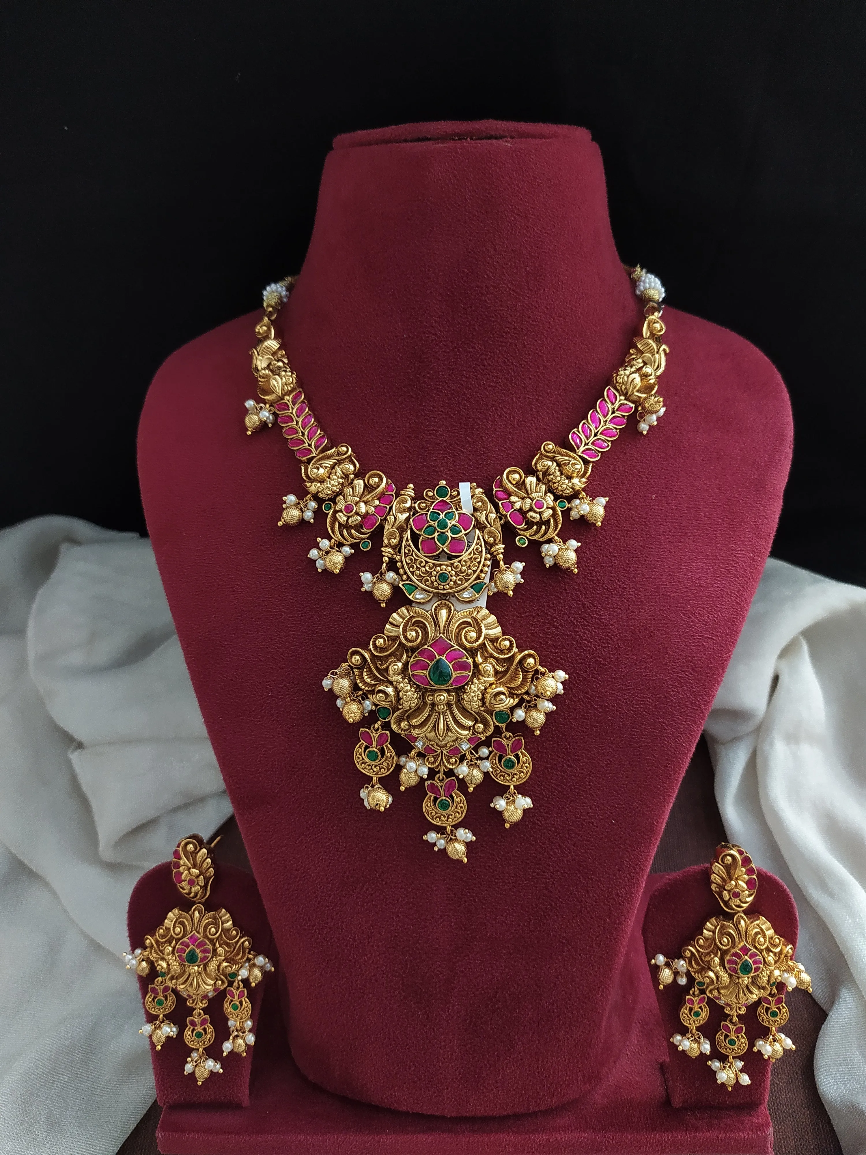 "Antique Nagas Necklace with Jadau Kundan Stones and Peacock Motif"